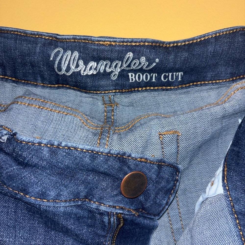 Wrangler Women's Denim Boot Cut Jeans